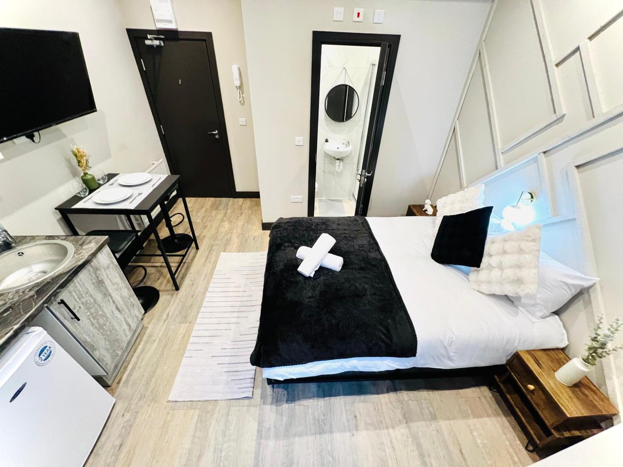 72 Charm Great Location Ii * Londra